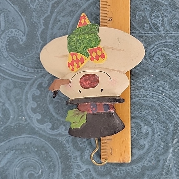 Midwest of Cannon Falls Folk Art Snowman Hanger Carved Wood-Look Ornament Lot - Picture 2 of 11